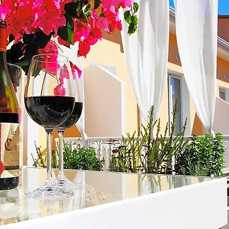 Opera Hotel Larnaca