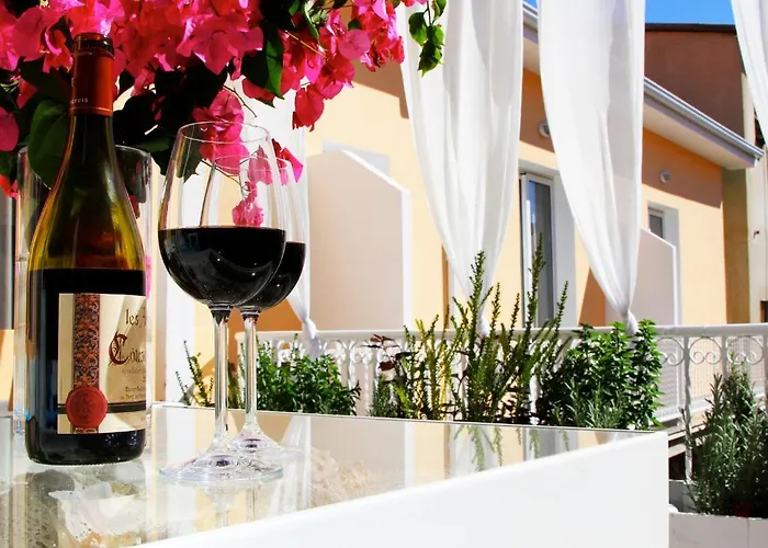 Opera Hotel Lárnaca