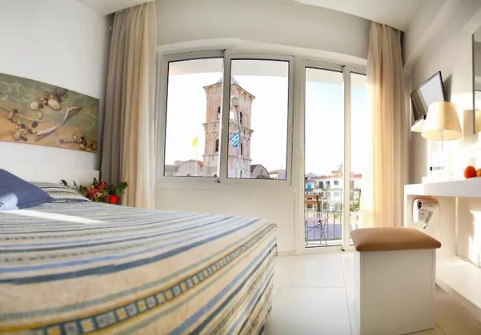 奥普拉酒店 酒店 *