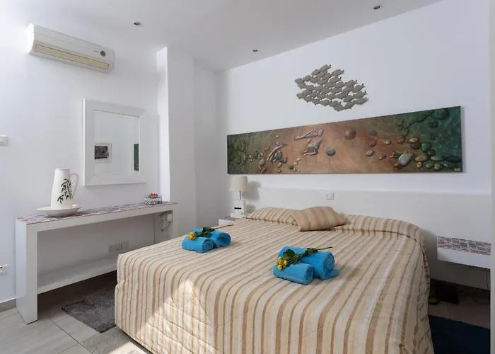 ホテル オペラ ラルナカ